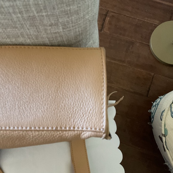 VINCE CAMUTO Leather Shoulder Bag - Picture 6 of 9